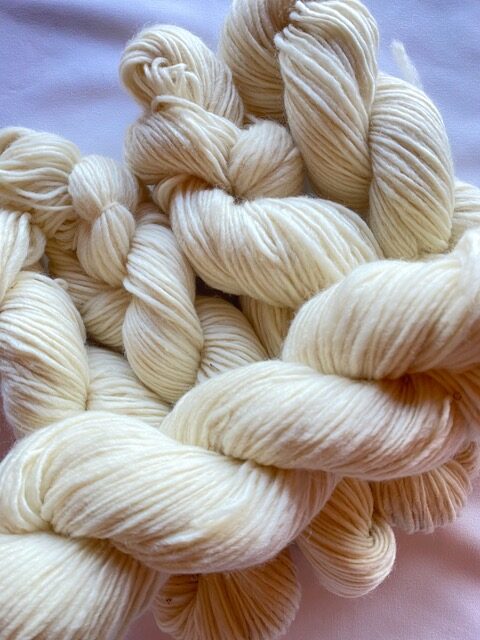 Single-ply Worsted-weight Corriedale Yarn: Prudence & Flurry - Barinaga  Ranch